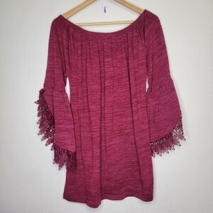 WinWin Open Sleeve Lace Tunic Size L-XL